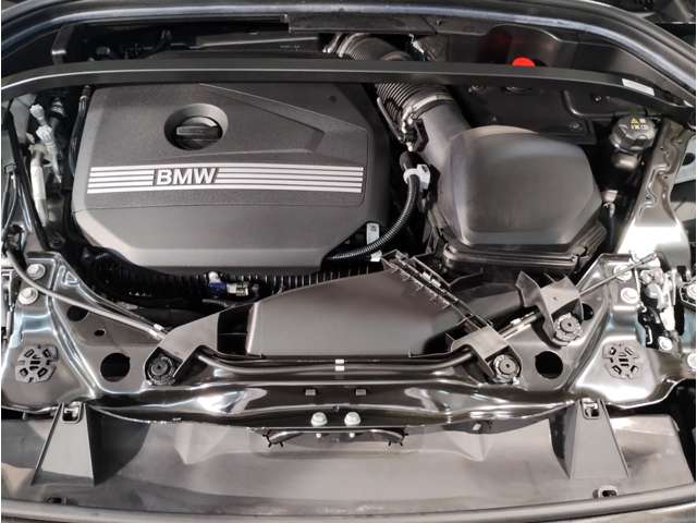 BMW X1 12