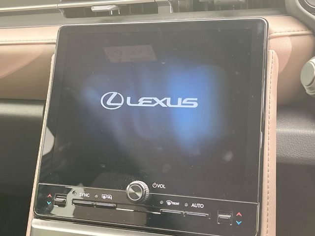 Lexus LBX 3