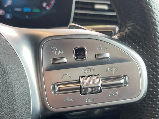 Mercedes-Benz GLE 8