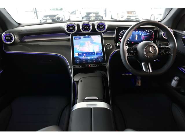 Mercedes-Benz GLC 10