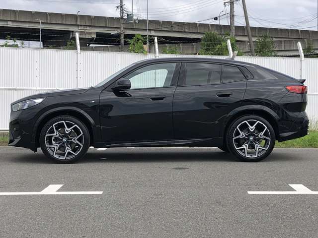 BMW X2 6