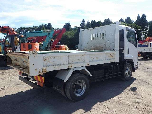 Isuzu Forward 5