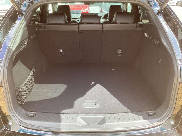 Mazda CX-60 12