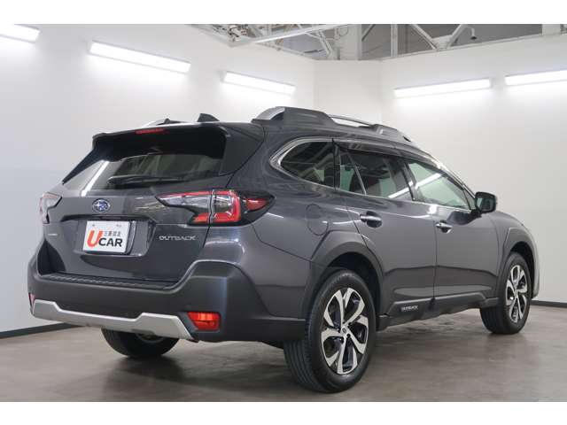 Subaru Legacy Outback 3