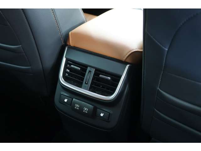 Subaru Legacy Outback 10