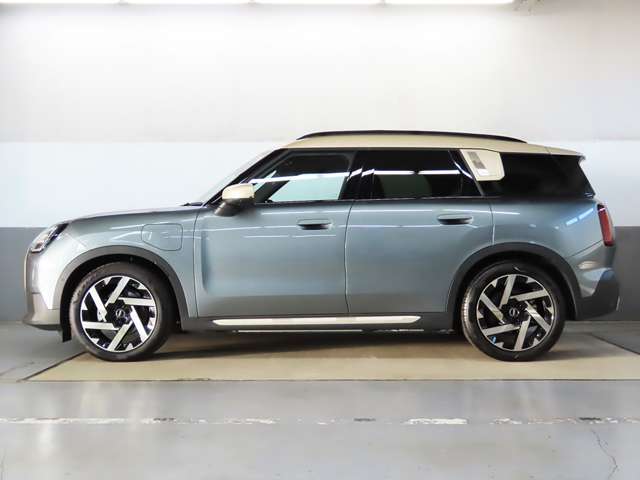 MINI Countryman 12