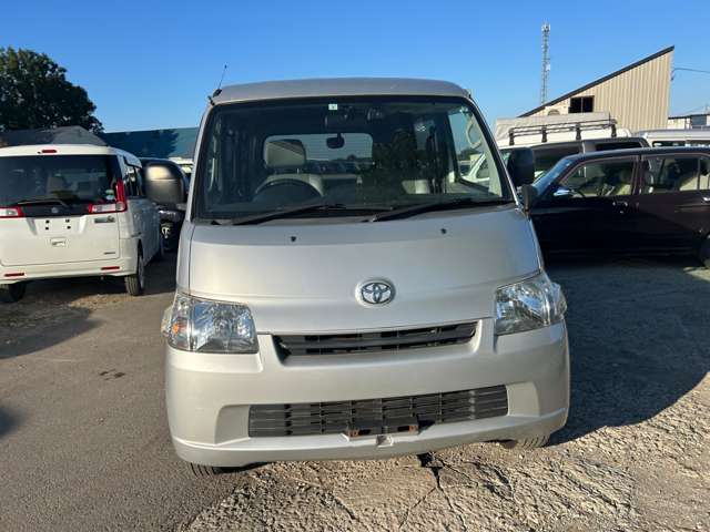 Toyota Light Ace Van 5