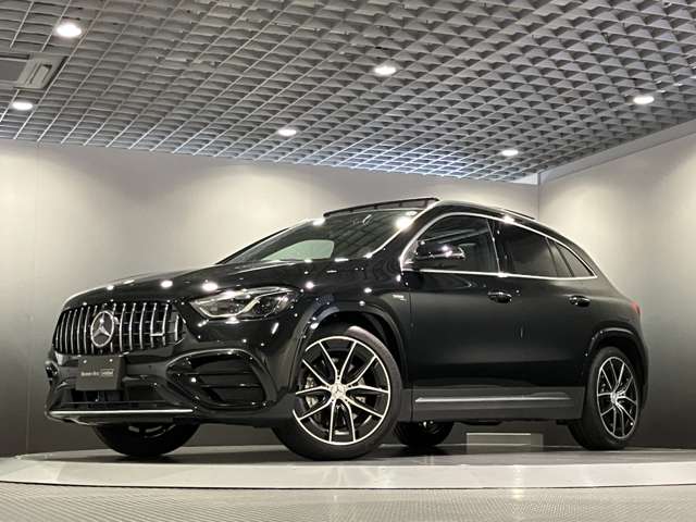 Mercedes-Benz GLA-Class 8