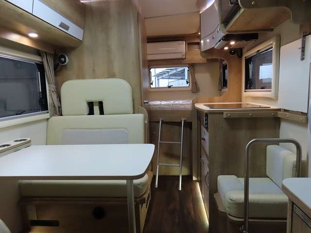 Toyota Camroad 3