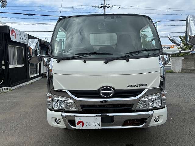 Hino Dutro 2