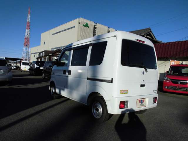 Suzuki Every 9