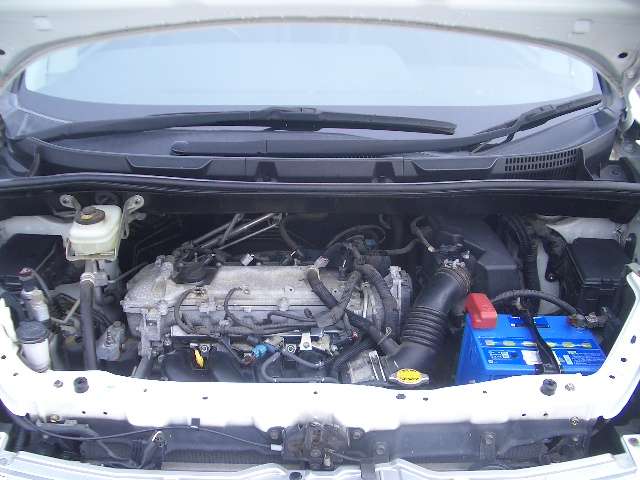 Toyota Voxy 11