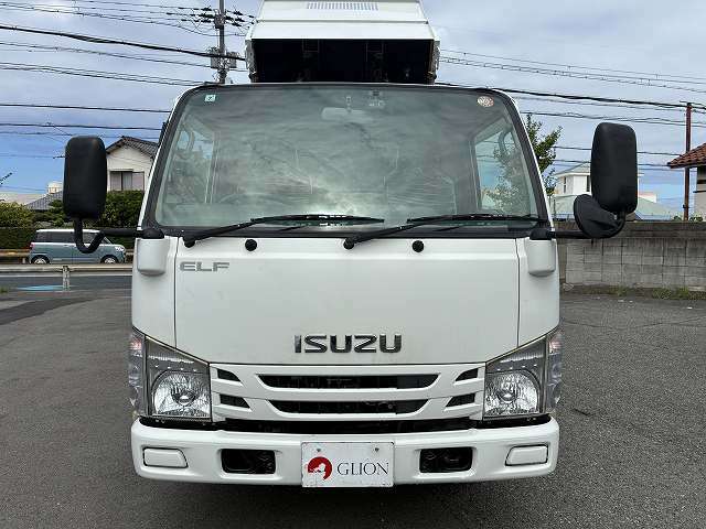 Isuzu Elf 2
