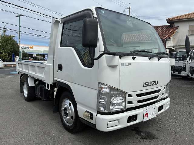 Isuzu Elf 10