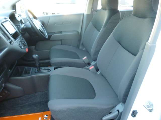 Nissan NV150 AD 8