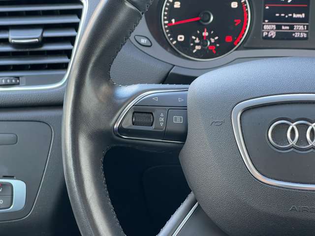 Audi Q3 7