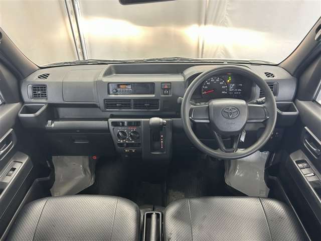 Toyota Pixis Van 3
