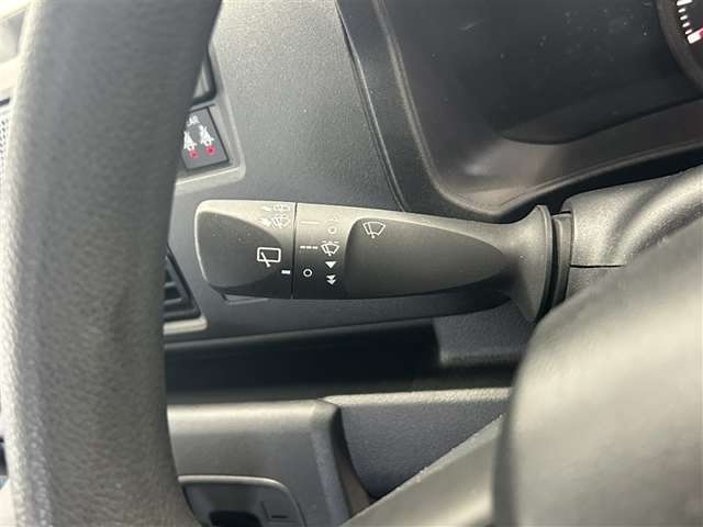 Toyota Pixis Van 7