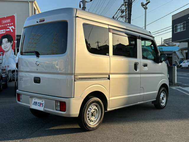 Nissan NV100 Clipper 5