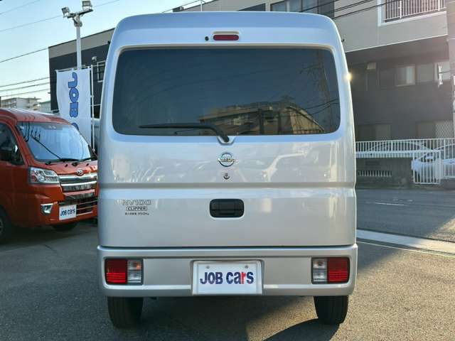 Nissan NV100 Clipper 6