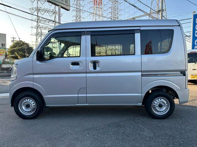 Nissan NV100 Clipper 8