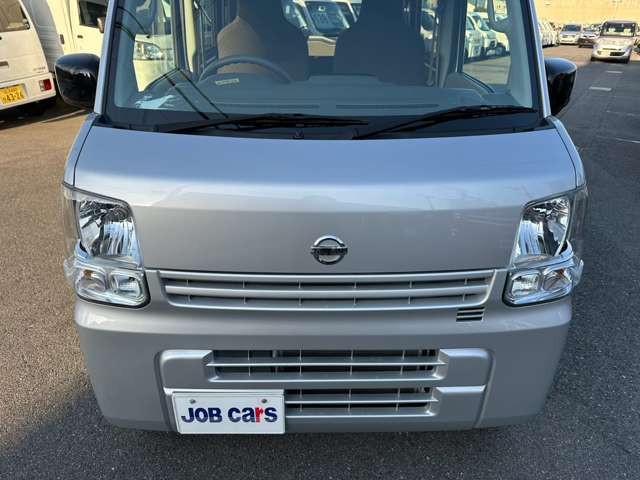 Nissan NV100 Clipper 10