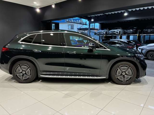 Mercedes-Benz EQE SUV 4