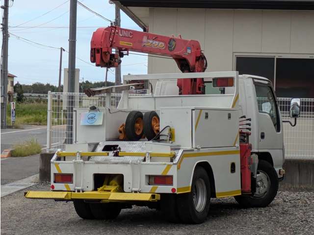 Isuzu Elf 5
