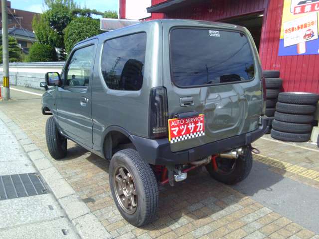 Suzuki Jimny 2