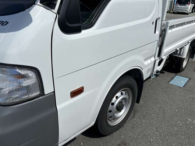 Mazda Bongo Truck 10