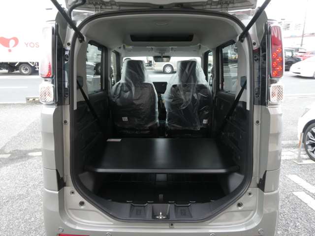 Suzuki Spacia Base 8