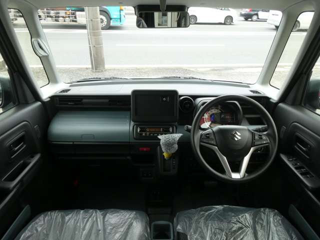 Suzuki Spacia Base 9