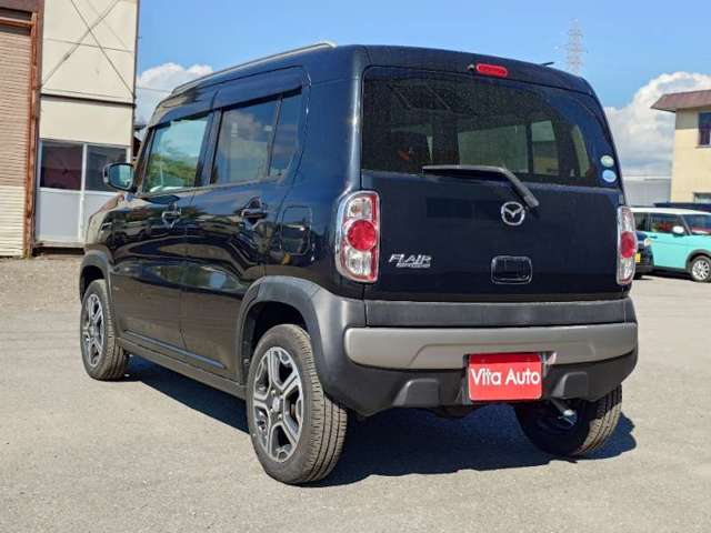Mazda Flair Crossover 12