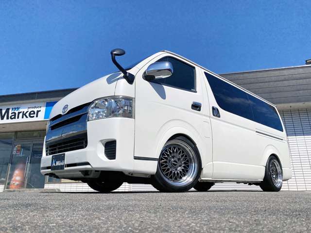 Toyota Regius Ace 7