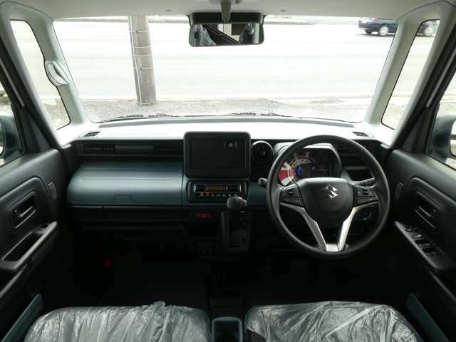Suzuki Spacia Base 9