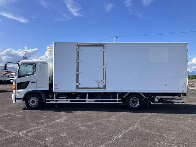Hino Ranger 4
