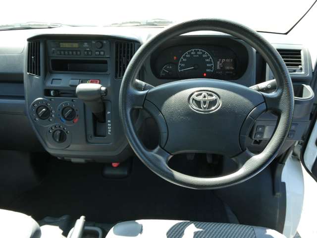 Toyota Town Ace Truck 3