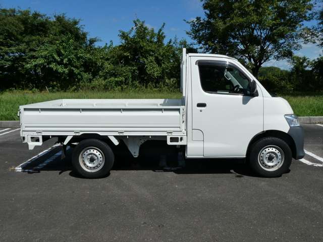 Toyota Town Ace Truck 8