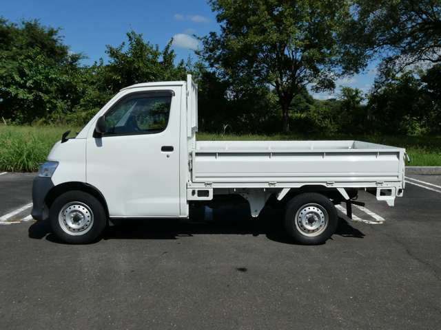 Toyota Town Ace Truck 9