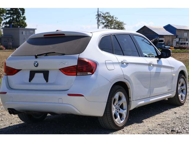 BMW X1 8