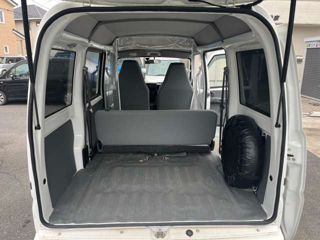 Mitsubishi Minicab MiEV 8