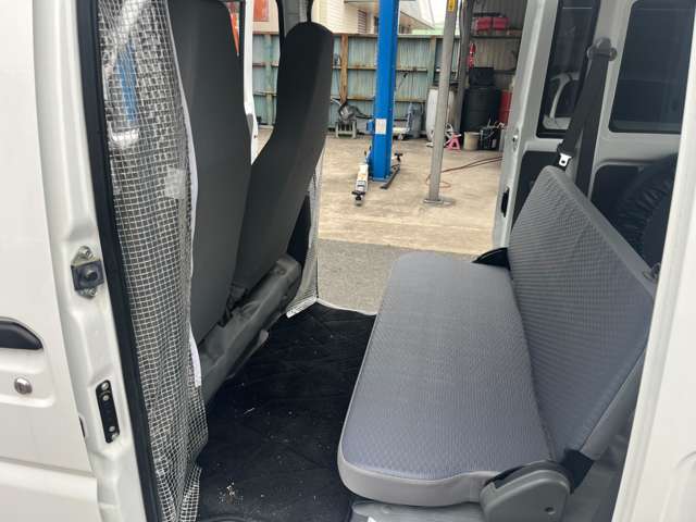 Mitsubishi Minicab MiEV 9
