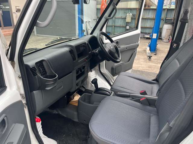 Mitsubishi Minicab MiEV 10