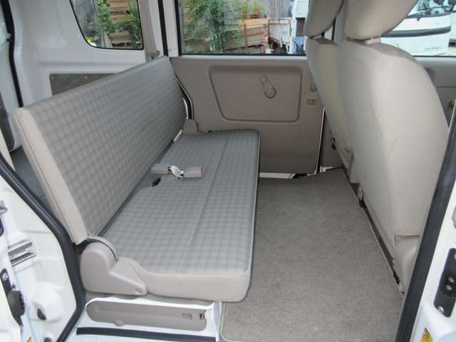 Nissan NV100 Clipper 7