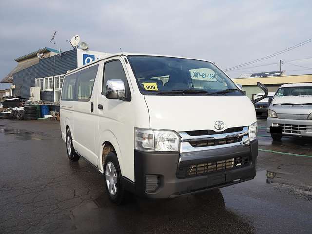 Toyota Regius Ace 3