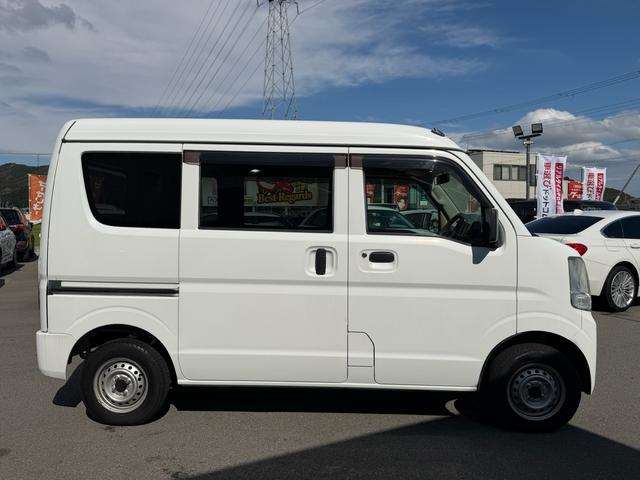 Nissan NV100 Clipper 8