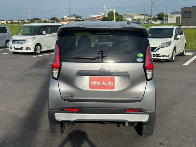 Mitsubishi eK X 12