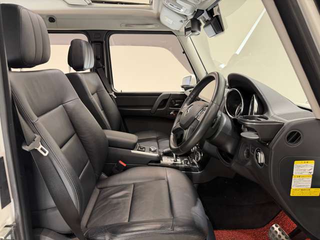 Mercedes-Benz G-Class 10