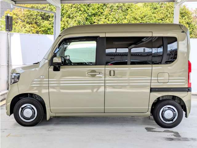Honda N-VAN 8