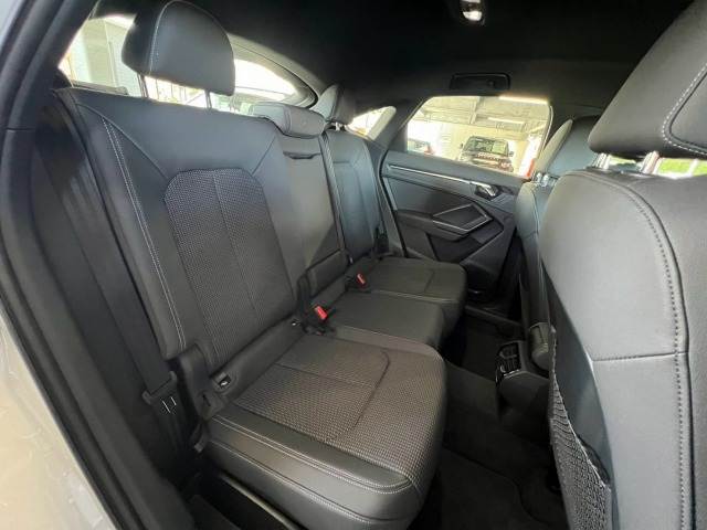 Audi Q3 Sportback 12